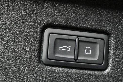 2026 Audi Q7 55 Premium Plus