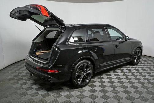 2026 Audi Q7 55 Premium Plus
