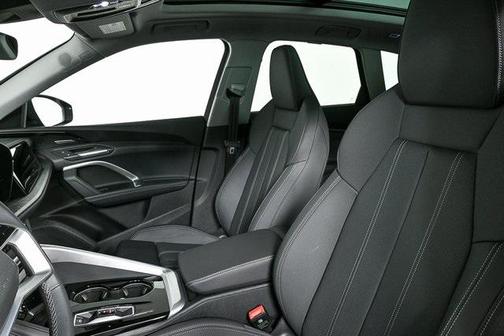 2025 Audi Q5 Premium Plus TFSI quattro S tronic