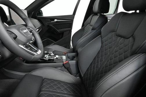 2025 Audi SQ5 3.0T Premium Plus