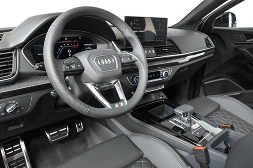 2025 Audi SQ5 3.0T Premium Plus