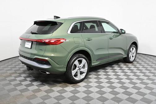 2025 Audi Q5 Premium Plus TFSI quattro S tronic