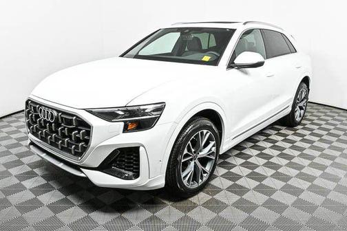 Carrara White 2025 Audi Q8 55 Premium