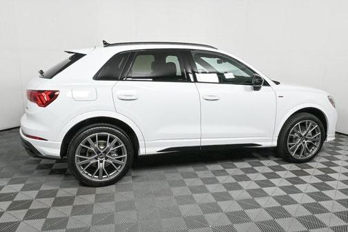 2025 Audi Q3 45 S line Premium Plus