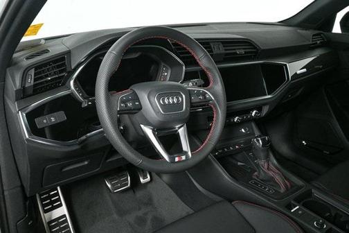 2025 Audi Q3 45 S line Premium Plus
