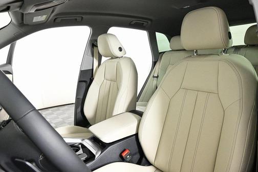 2025 Audi Q5 Premium