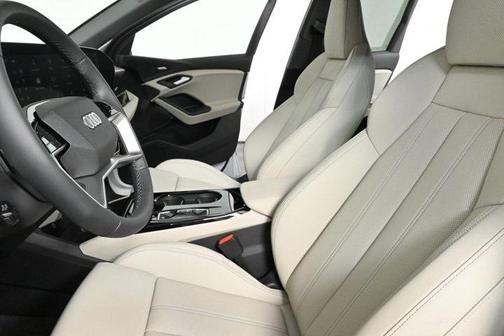 2025 Audi Q6 e-tron Premium Plus quattro