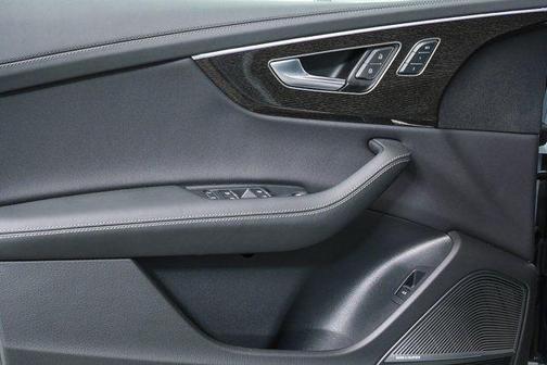 2026 Audi Q8 55 Prestige