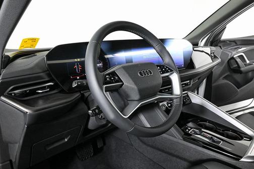 2025 Audi Q5 Premium