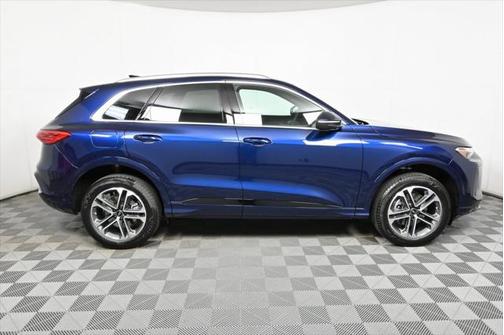 2025 Audi Q5 Premium