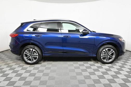 2025 Audi Q5 Premium