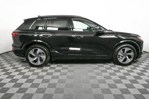 2025 Audi Q6 e-tron Prestige quattro