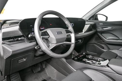 2025 Audi Q6 e-tron Prestige quattro