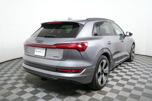 2023 Audi e-tron Premium Plus quattro