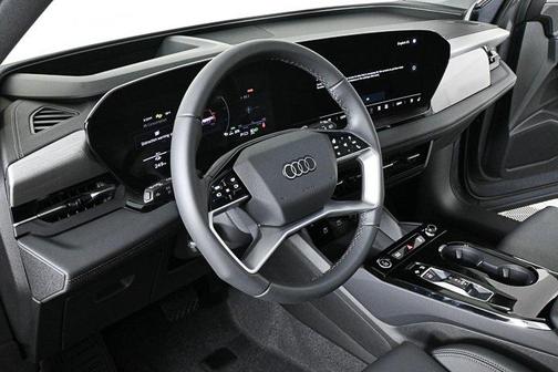 2025 Audi Q6 e-tron Premium Plus quattro