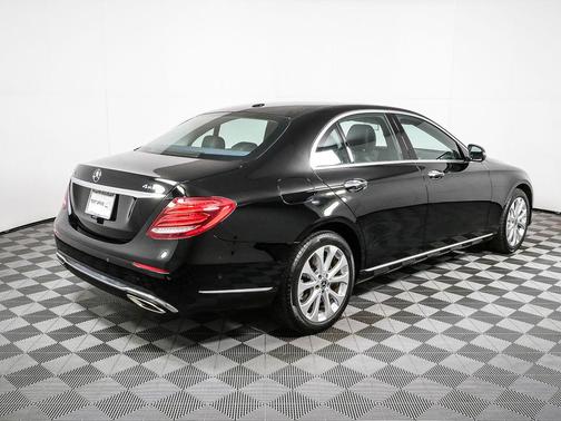 Black 2018 Mercedes-Benz E-Class 4MATIC