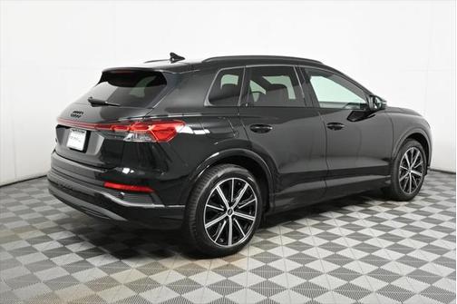 2025 Audi Q4 e-tron Premium 45 quattro
