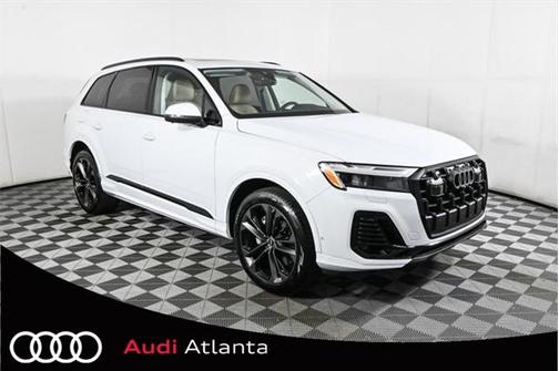 2025 Audi Q7 55 Premium Plus