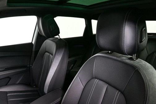 2024 Audi Q4 e-tron Premium Plus 55 quattro