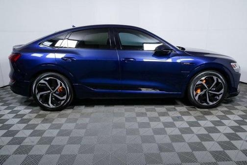 2022 Audi e-tron Sportback S line Premium Plus