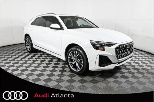 2025 Audi Q8 55 Premium
