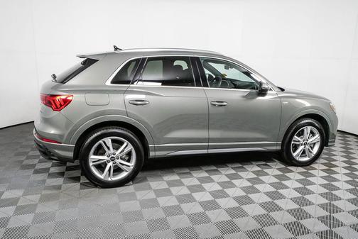 2024 Audi Q3 45 S line Premium Plus