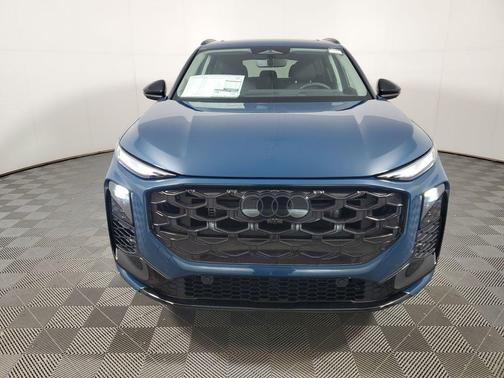 Malpelo Blue Metallic 2026 Audi Q3 TFSI quattro S tronic