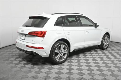 2025 Audi Q5 45 S line Premium