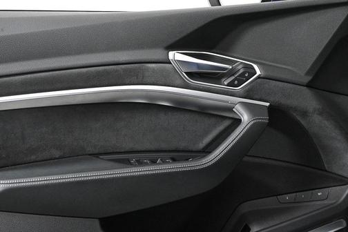 2023 Audi e-tron Sportback S line Prestige