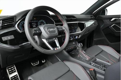 2025 Audi Q3 45 S line Premium Plus