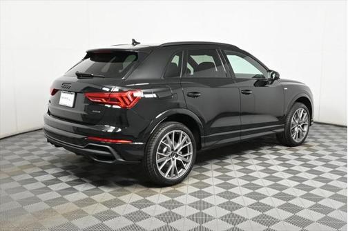 2025 Audi Q3 45 S line Premium Plus