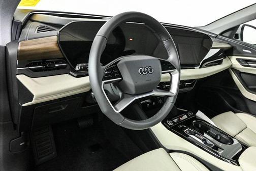 2025 Audi Q6 e-tron Premium Plus