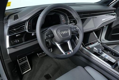 2026 Audi SQ7 4.0T Premium Plus