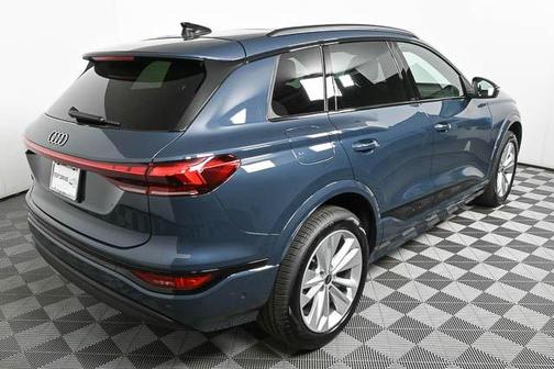 2025 Audi Q6 e-tron Premium