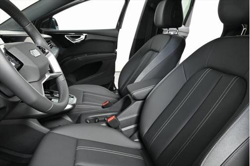 2025 Audi Q4 e-tron Premium 45 RWD