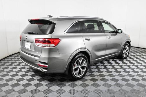 2017 Kia Sorento SX
