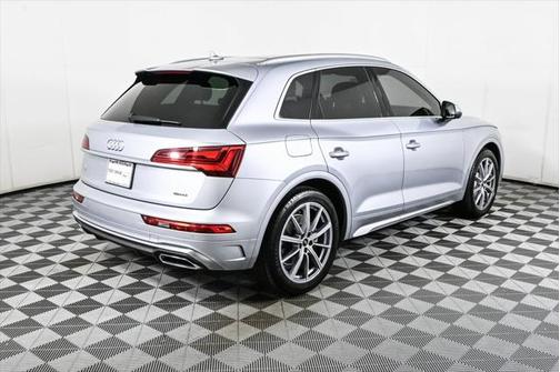 2021 Audi Q5 Premium Plus 55 TFSI e quattro S tronic