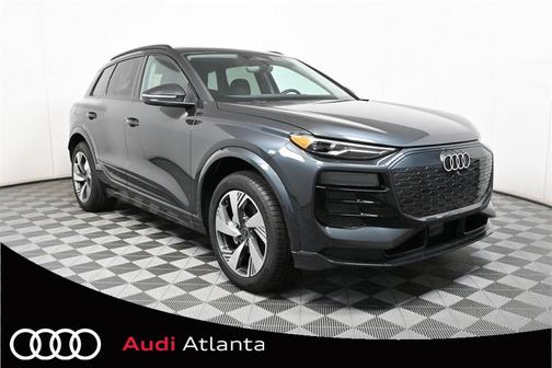 2025 Audi Q6 e-tron Premium quattro