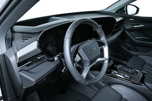 2025 Audi Q6 e-tron Premium Plus