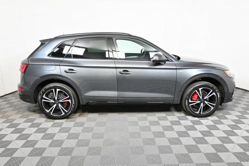 2025 Audi Q5 45 S line Premium Plus