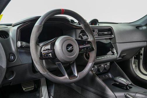 2025 Nissan Z NISMO 9-speed automatic Transmission