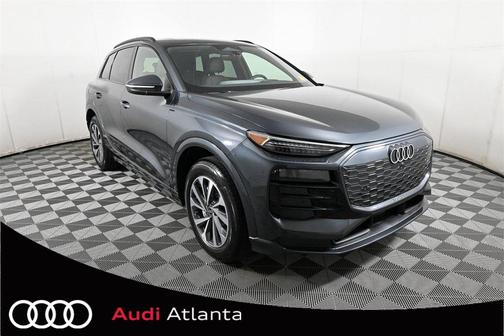 2025 Audi Q6 e-tron Premium Plus quattro