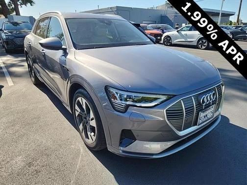2023 Audi e-tron Premium quattro