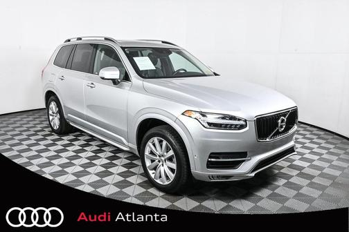 2018 Volvo XC90 T6 Momentum