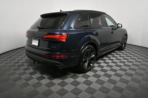 2025 Audi Q7 55 Prestige
