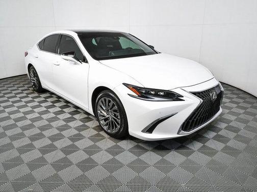 White Pearl 2024 Lexus ES 350 Ultra Luxury