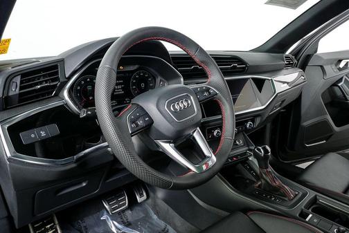 2025 Audi Q3 45 S line Premium Plus