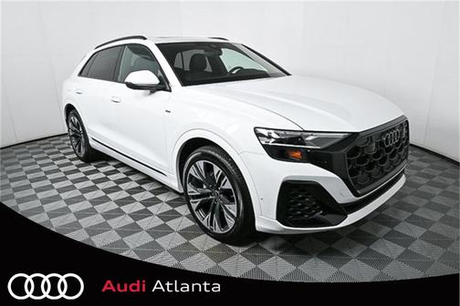 2025 Audi Q8 55 Premium Plus