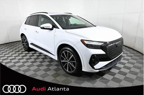 2022 Audi e-tron Premium Plus