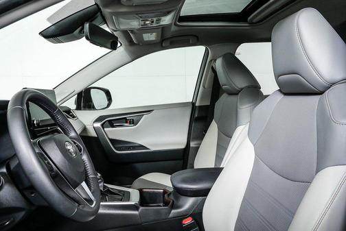 2023 Toyota RAV4 Limited